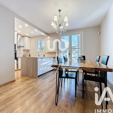 Maison 5 pièces 369000 €