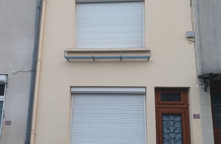 Vente Maison de village 5 pièces — photo 2