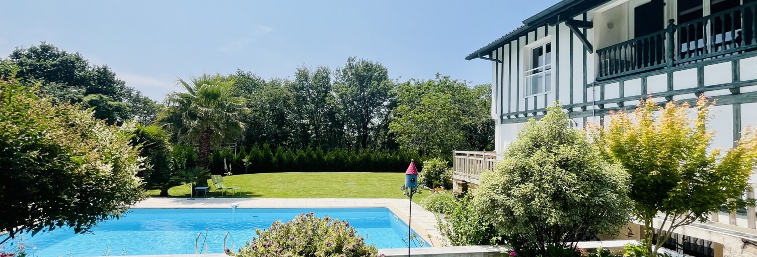 Maison 8 Pièces 228 m² à vendre à Arcangues (64200)