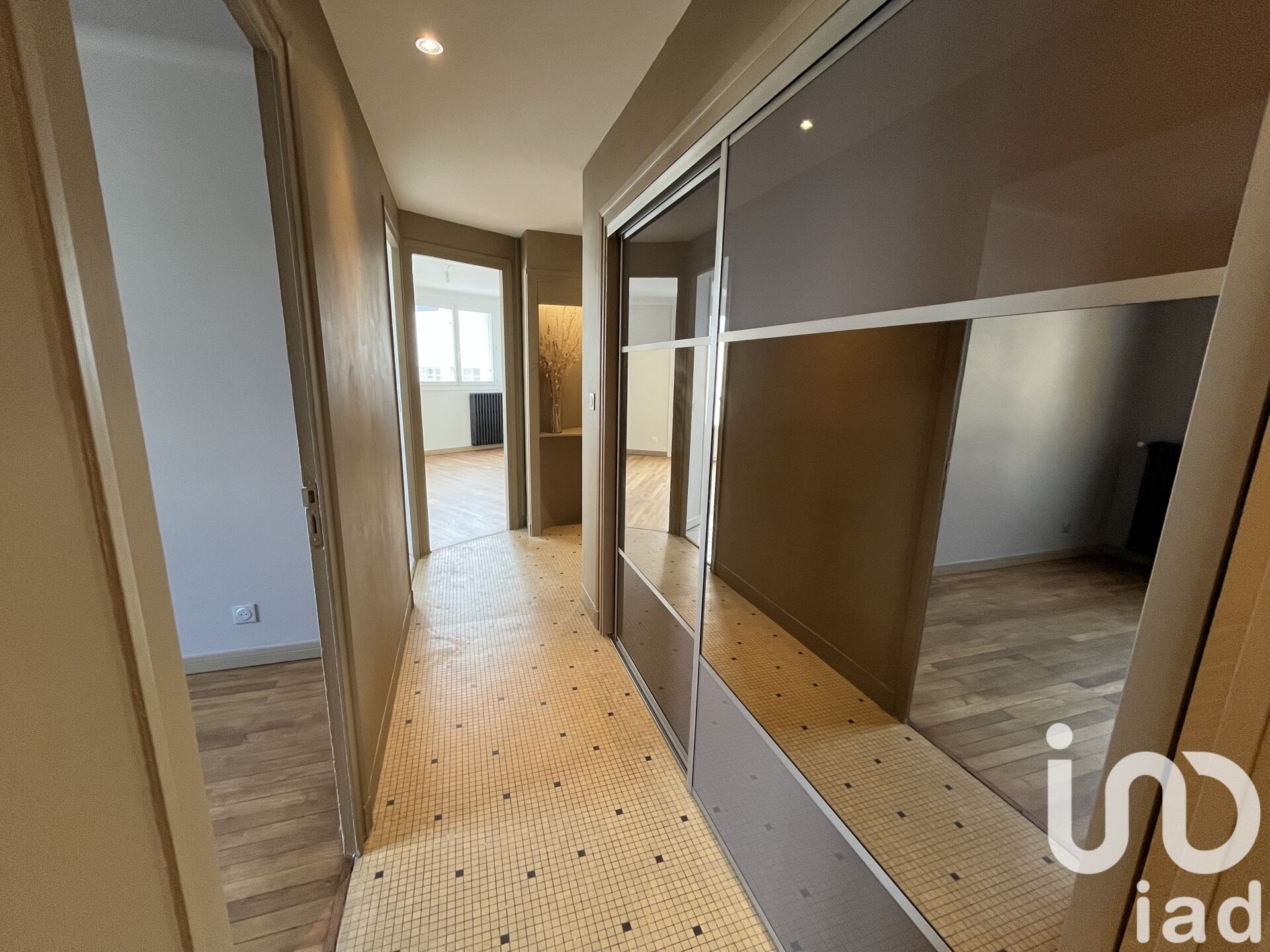 Vente Appartement 3 pièces - Photo 3