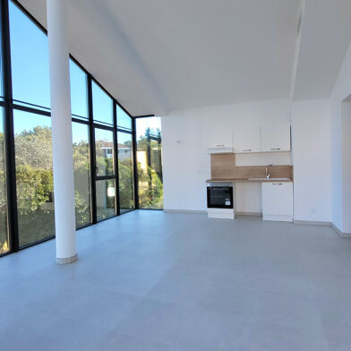 Appartement 4 pièces 1649 €