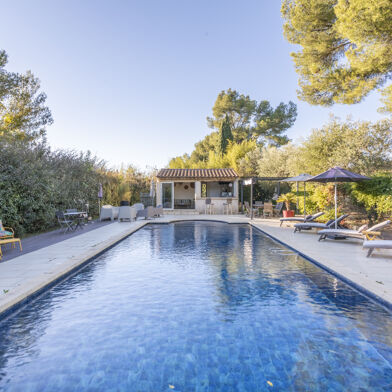 Maison 5 pièces 990000 €