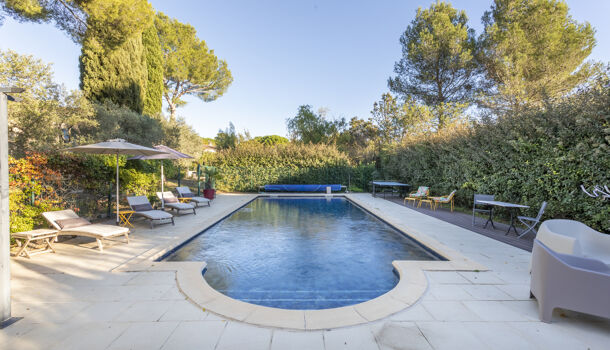 Villa / Maison 5 pièces  à vendre Simiane-Collongue 13109