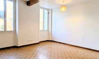 Appartement 3 Pièces 58 m² à louer à Collobrières (83610)