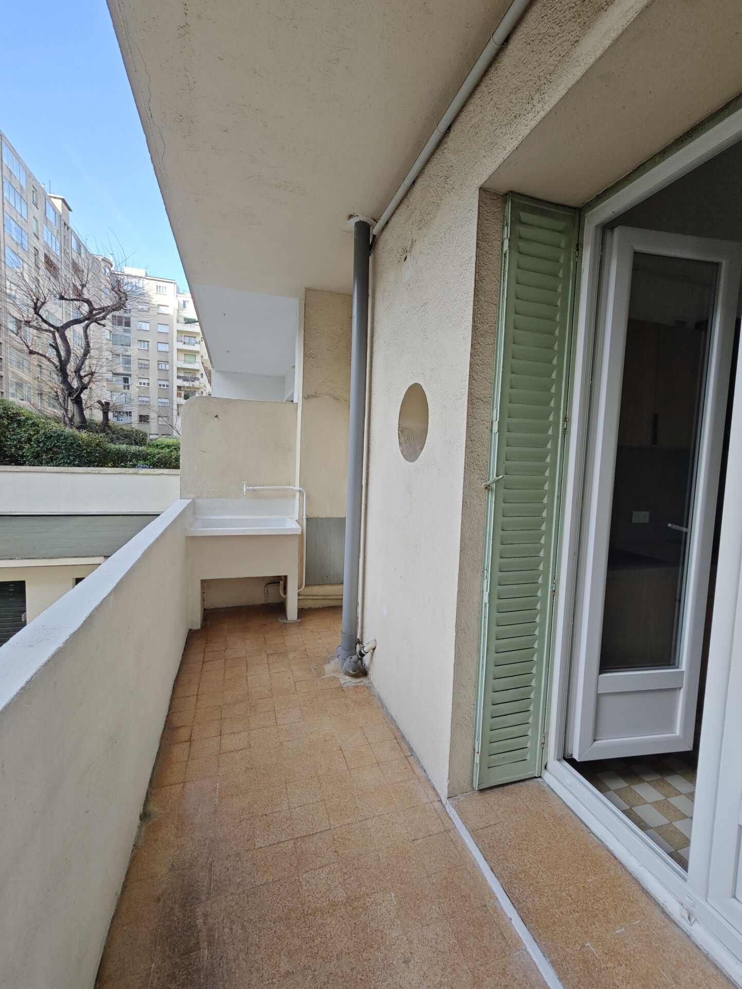 Appartement  T2 à louer Marseille 8eme 13008