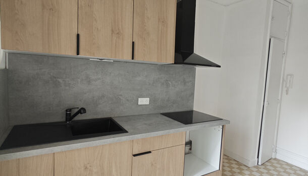 Appartement 2 pièces  à louer Marseille 8eme 13008