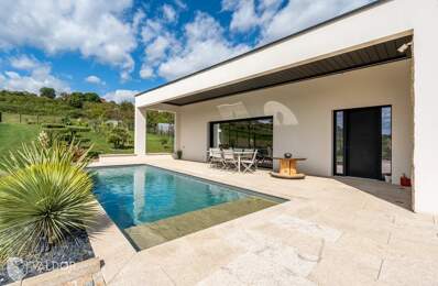 Maison contemporaine de plain-pied de 2022, de 250 m² — photo du bien
