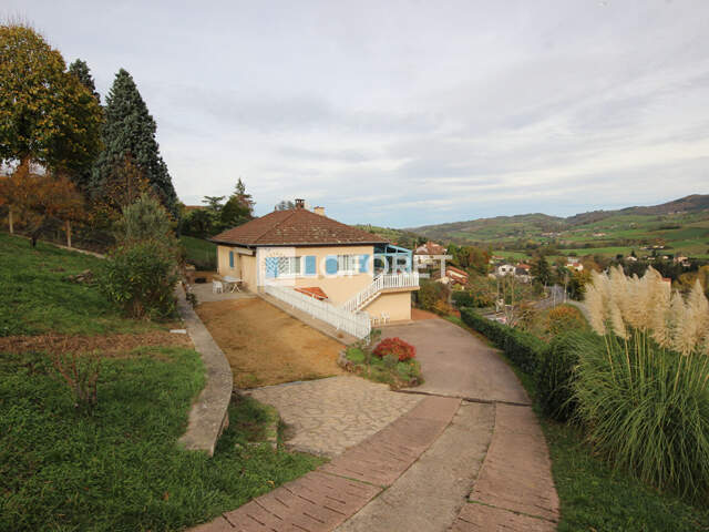 Maison Brussieu 4 pièce(s) 124 m2 — photo du bien