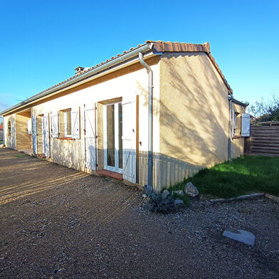 Maison 4 pièces 1210 €