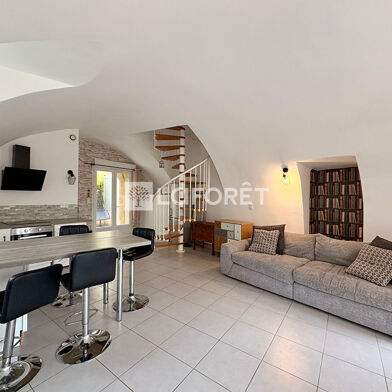 Maison 3 pièces 323000 €