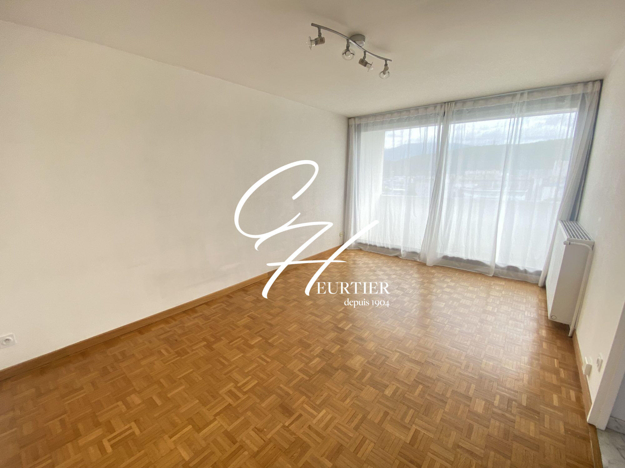 Appartement  T2 à louer Échirolles 38130