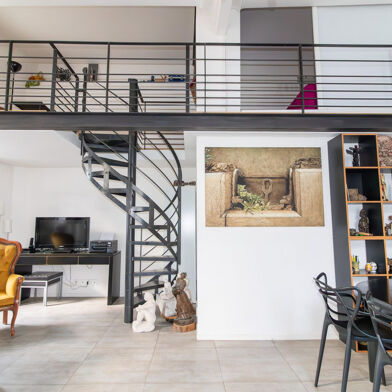 Appartement 5 pièces 573000 €