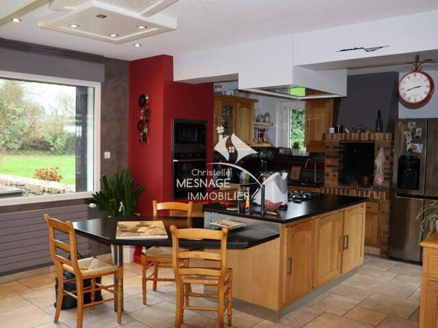 À vendre chez Christelle Mesnage immobilier : Axe Dinan-Lamb — photo du bien