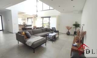 Maison 5 Pièces 178 m² à vendre à Izernore (01580)