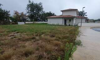 Terrain  935 m² à vendre à Ambarès-et-Lagrave (33440)