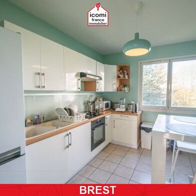 Appartement 6 pièces 164500 €