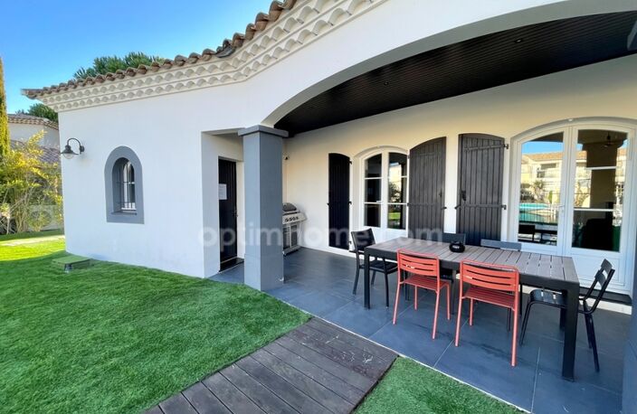 MARINA INDIVIDUELLE 5 PIÈCES 155 M2 AVEC PISCINE ET GARAGE AIGUES MORTES — photo 4