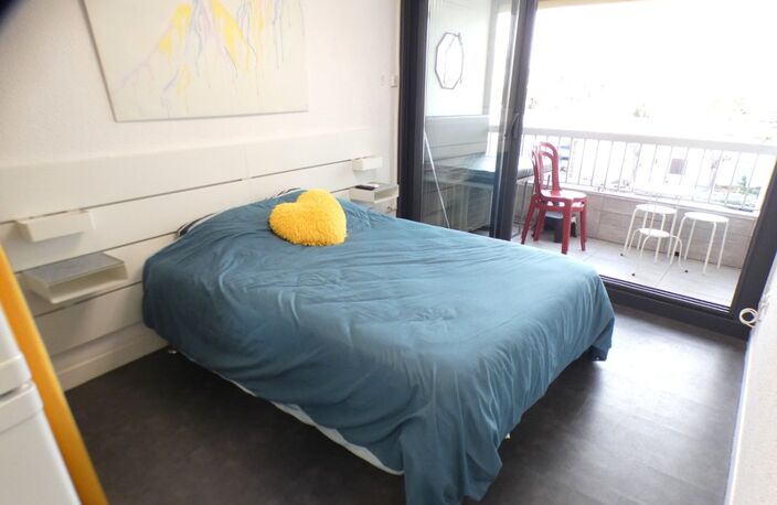 Village naturiste. Studio avec balcon — photo 5