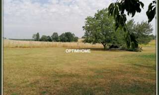 Terrain  2528 m² à vendre à Chalais (16210)