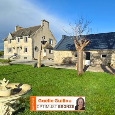 Maison 9 pièces 499200 €