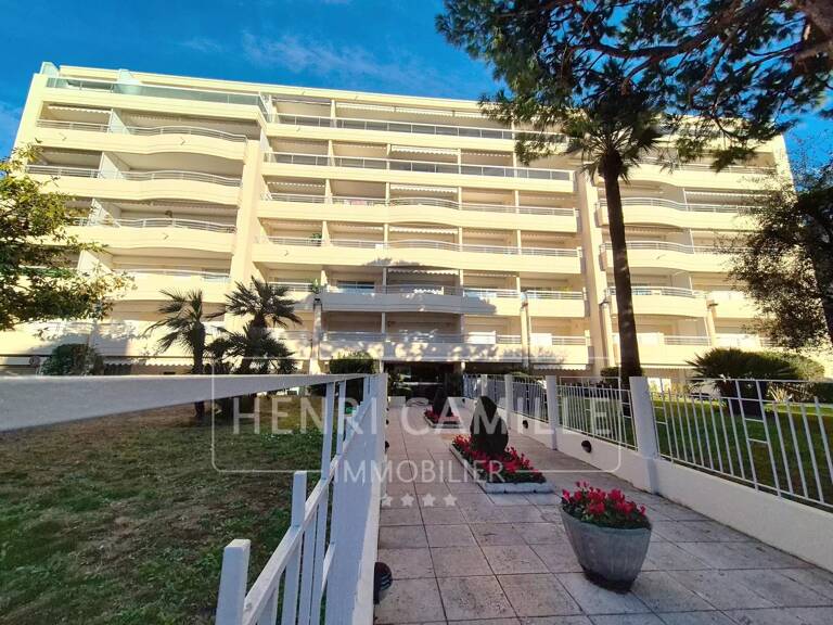 3 pièces dernier étage Cannes (Arrière Martinez) — photo 1
