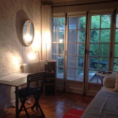 Appartement 1 pièces 450 €