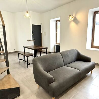 Appartement 2 pièces 1170 €