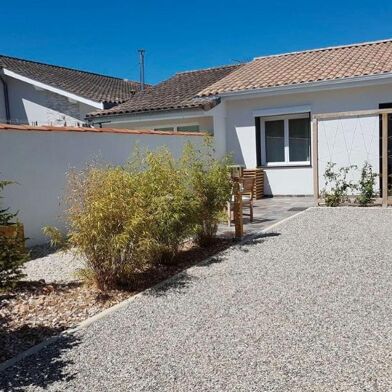 Maison 2 pièces 880 €