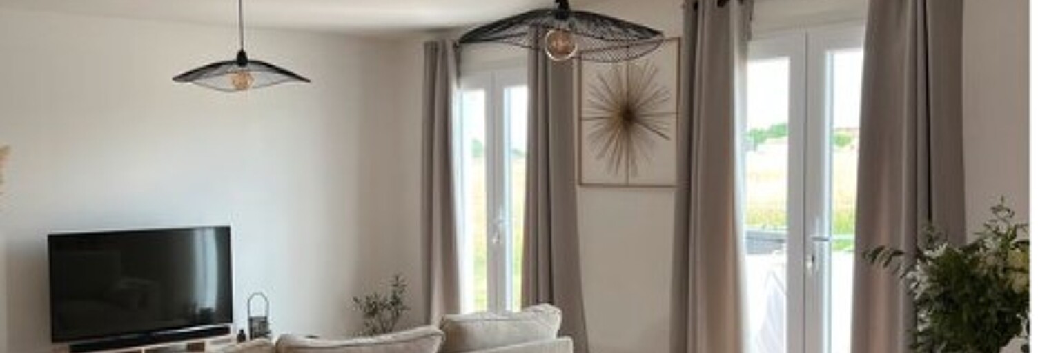 Maison 4 Pièces 100 m² à louer à Saint-Félix-de-Foncaude (33540)