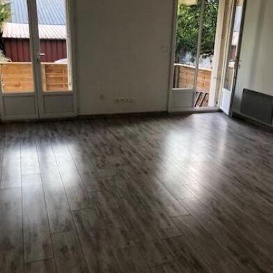 Maison 4 pièces 1050 €