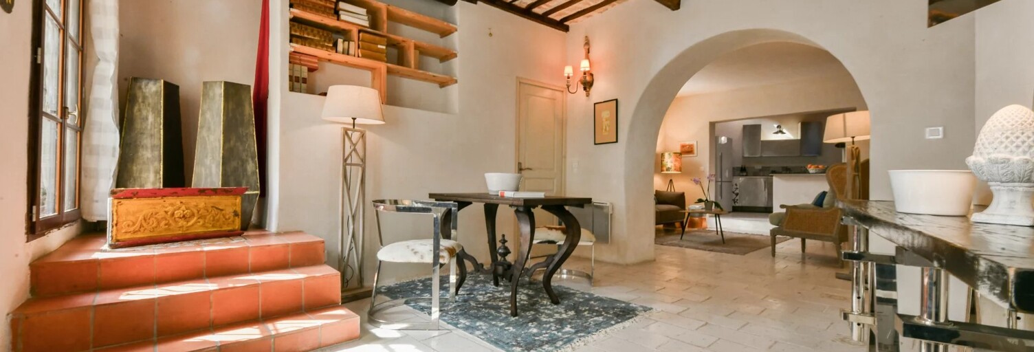 Maison 7 Pièces 110 m² à vendre à Uzès (30700)