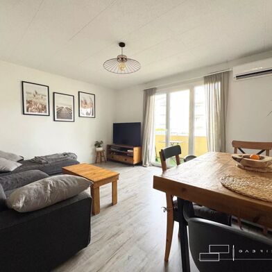 Appartement 3 pièces 135900 €
