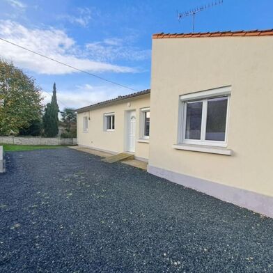 Maison 4 pièces 830 €