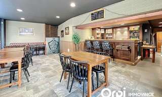 Commerce  137 m² à vendre à Saint-Flour (15100)