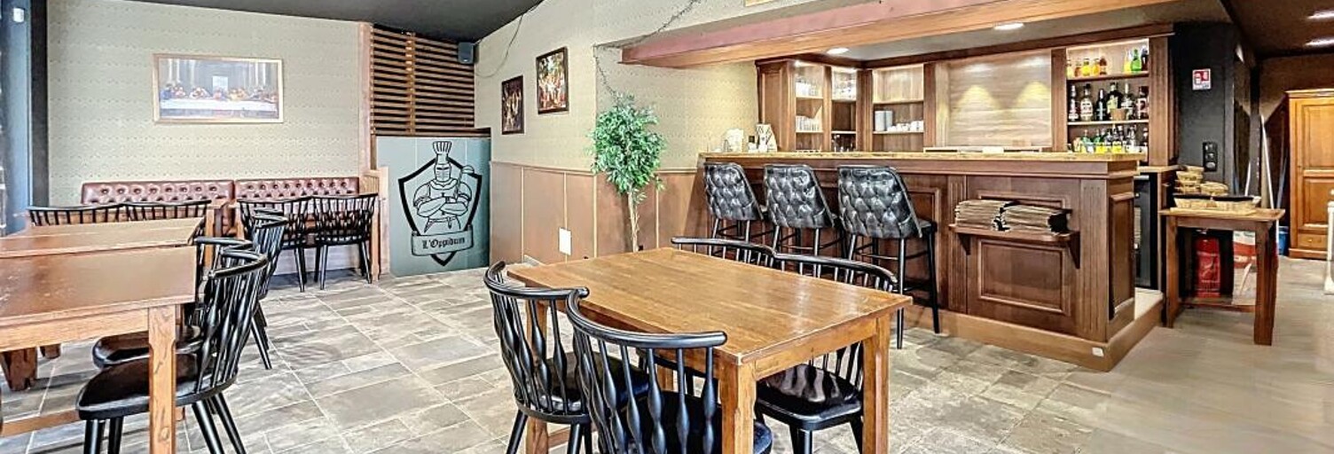 Commerce  137 m² à vendre à Saint-Flour (15100)