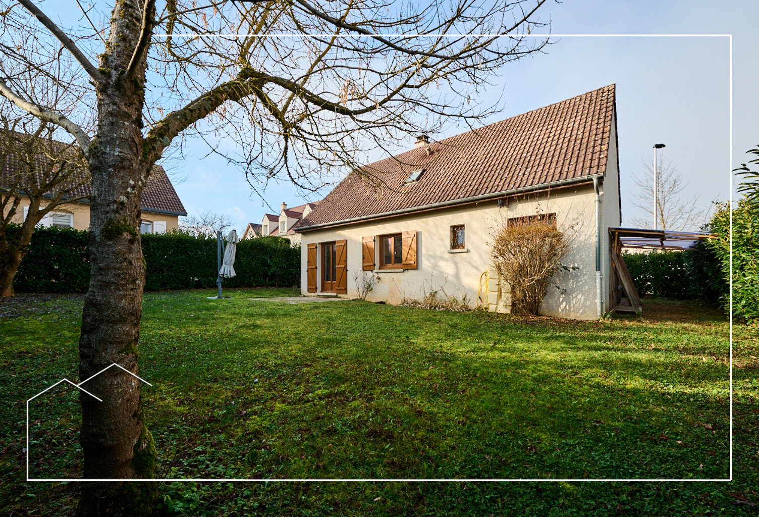Vente maison 4 pièces 99 m² Fontaine-lès-Dijon (21121) — photo 1