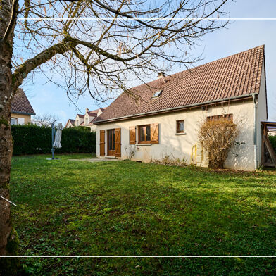 Maison 4 pièces 412000 €