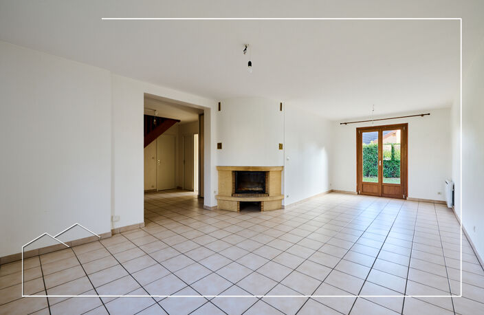 Vente maison 4 pièces 99 m² Fontaine-lès-Dijon (21121) — photo 2