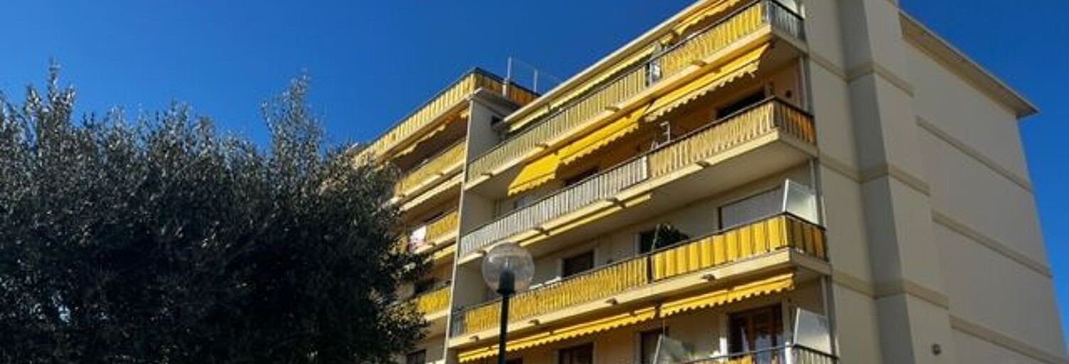 Appartement 2 Pièces 49 m² à louer à Saint-Laurent-du-Var (06700)