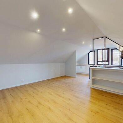 Appartement 3 pièces 690 €