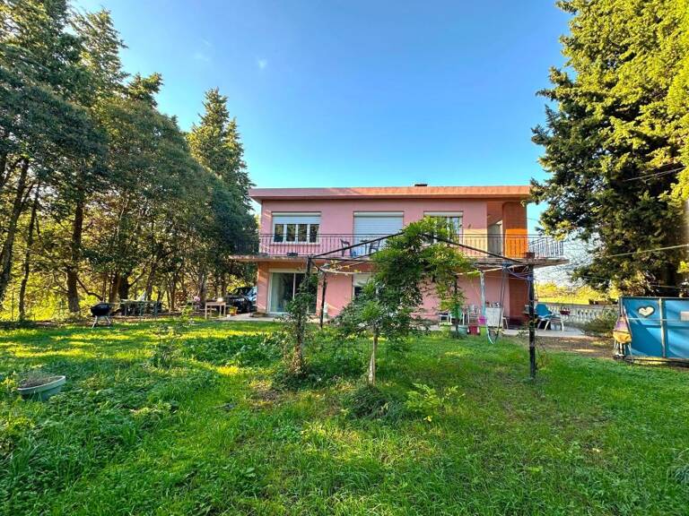 Labège – Spacieuse Maison Type 5 de 175 m² sur Grand Terrain Agricole de 2 400 m² avec Exposition Sud-Ouest et Prestations Haut de Gamme — photo 1