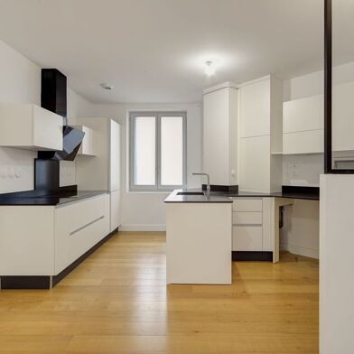 Appartement 4 pièces 609000 €