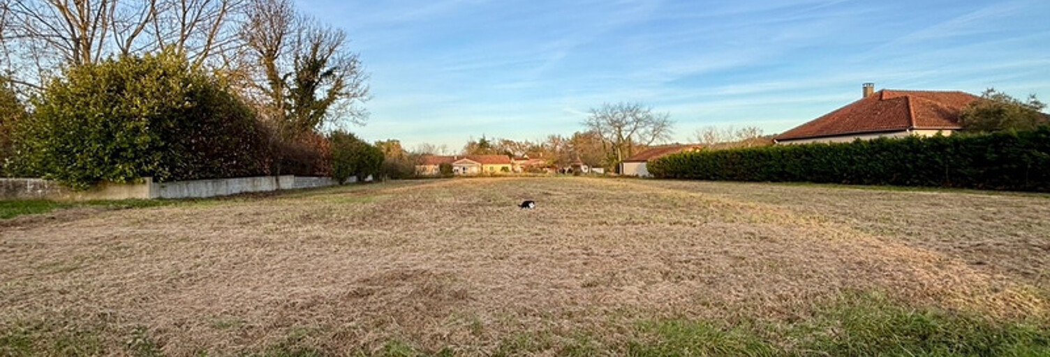 Terrain  2470 m² à vendre à Trie-sur-Baïse (65220)