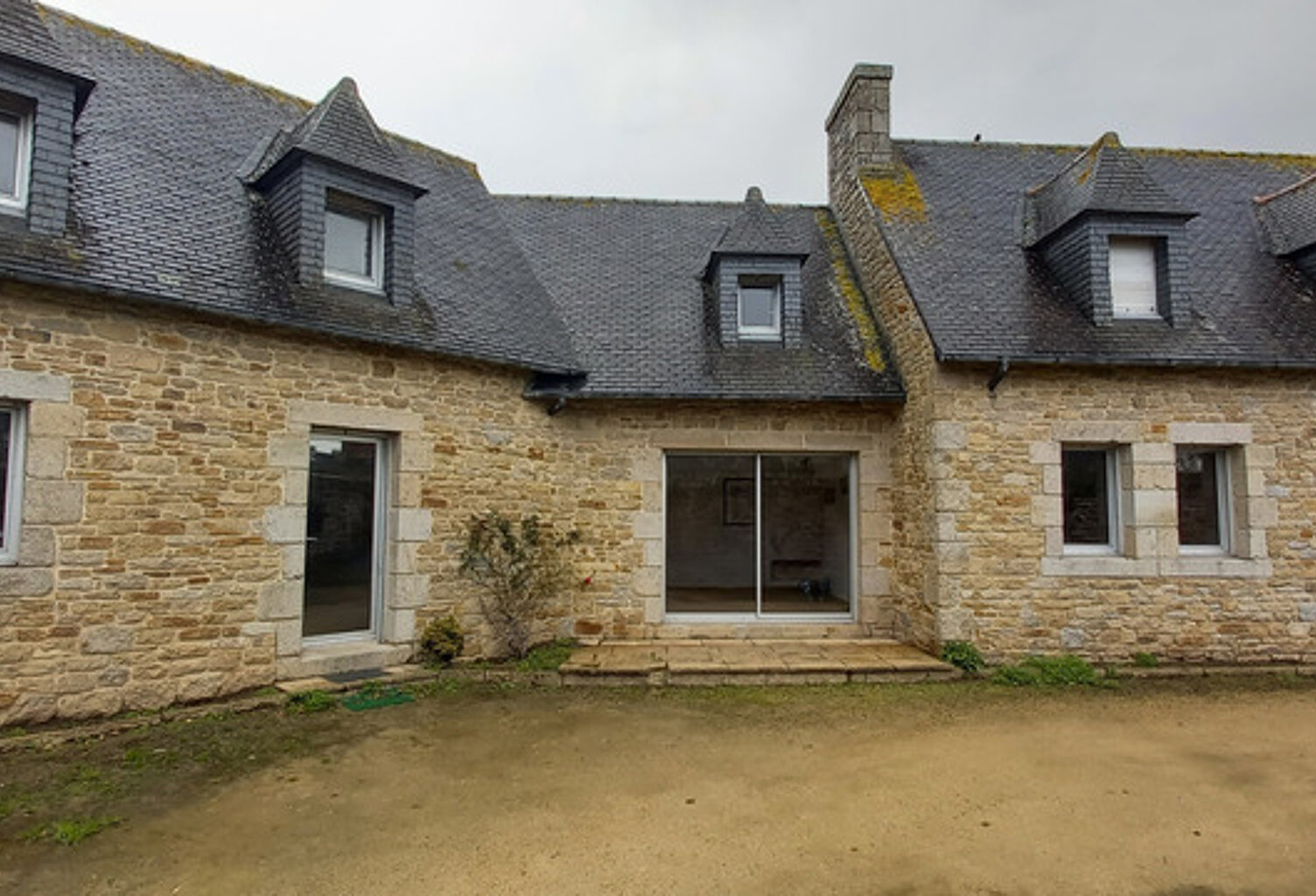 Maison en pierres CLEDER (29) — photo 1