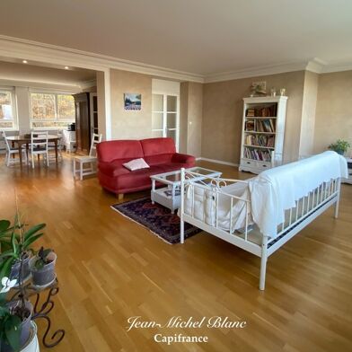 Appartement 7 pièces 640000 €