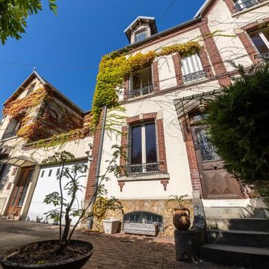 Maison 11 pièces 640000 €