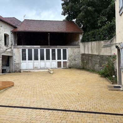 Maison 7 pièces 499000 €
