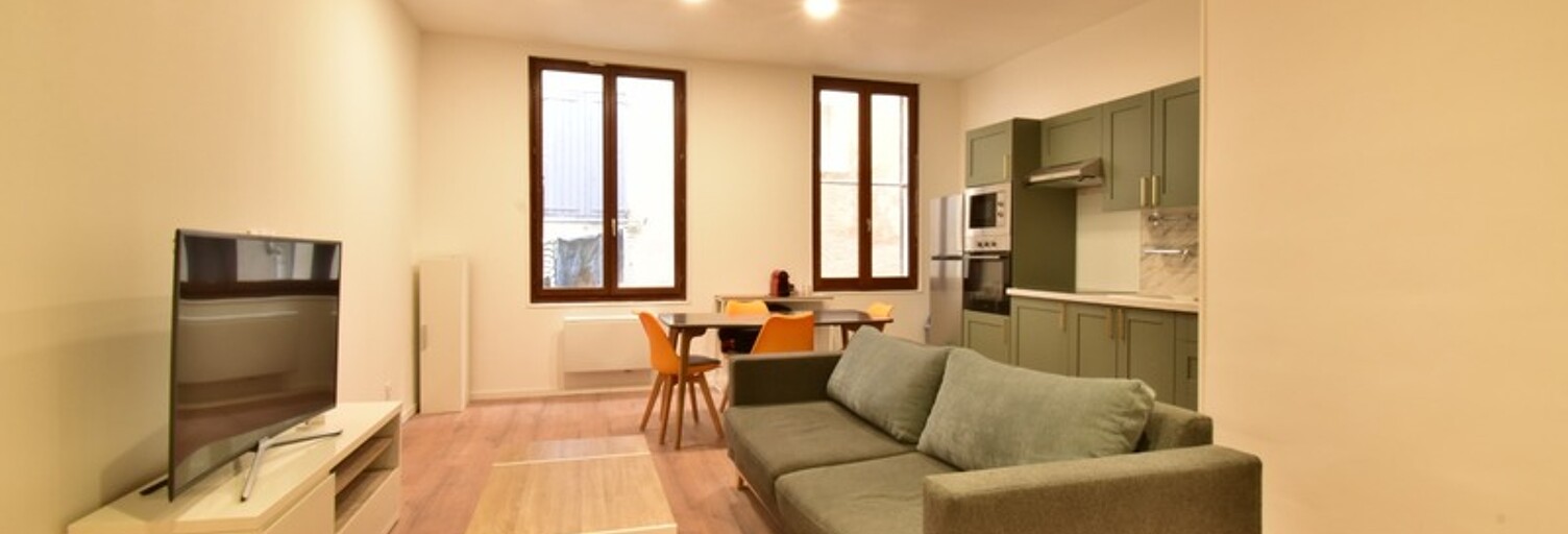 Immeuble  195 m² à vendre à Volonne (04290)