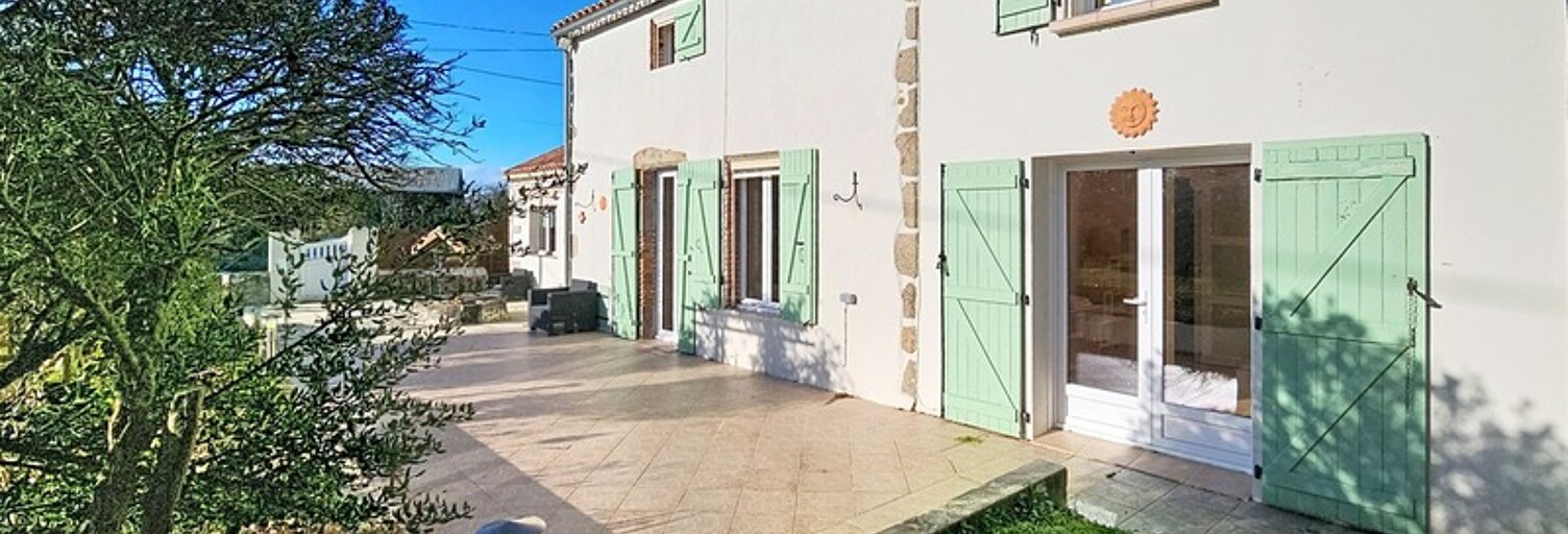 Maison 7 Pièces 131 m² à vendre à Argenton-les-Vallées (79150)