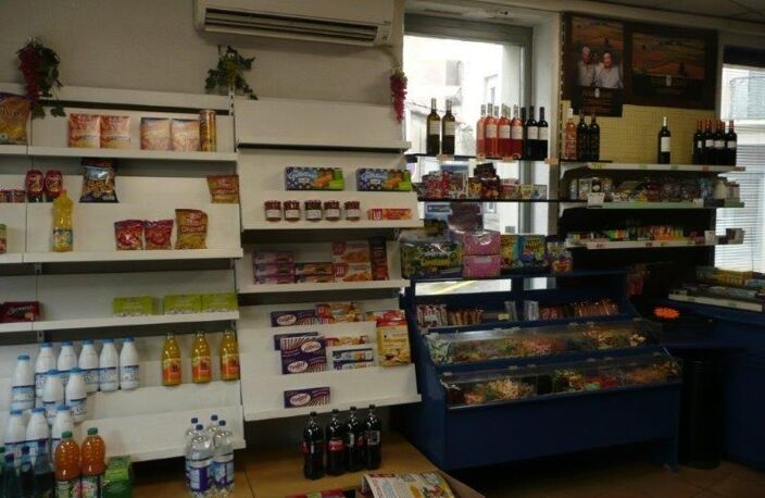 Fonds de commerce CARCASSONNE  Bar tabac et alimentation avec maison d'habitation 121m2 — photo 5